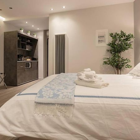 A11 Pristine & Comfy Studio Near Plaka & Parthenon أثينا المظهر الخارجي الصورة