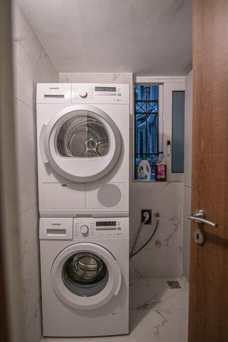 A11 Pristine & Comfy Studio Near Plaka & Parthenon أثينا المظهر الخارجي الصورة